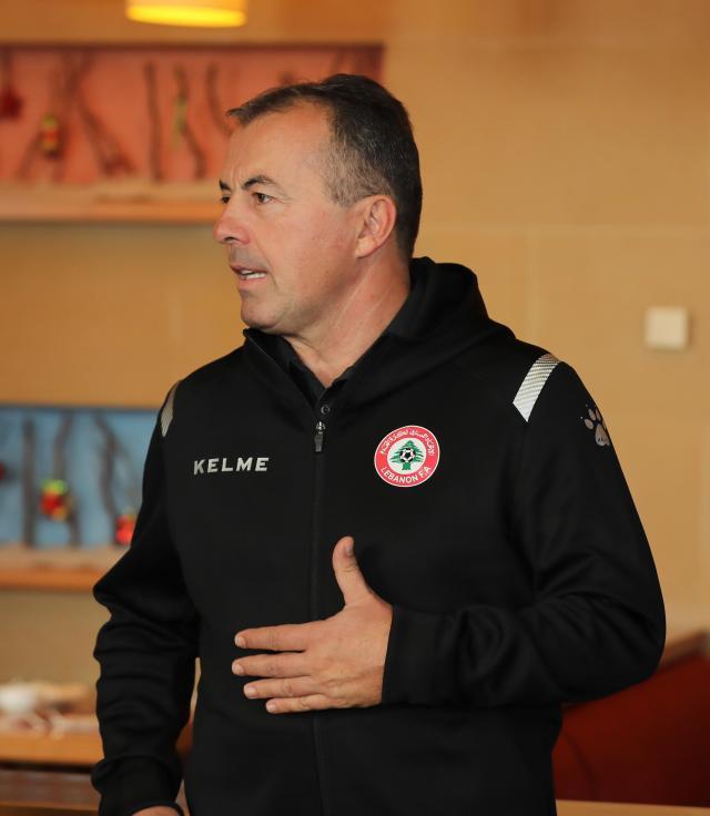 体育-国足亚洲杯对手集结开练 黎巴嫩队月底热身约旦队