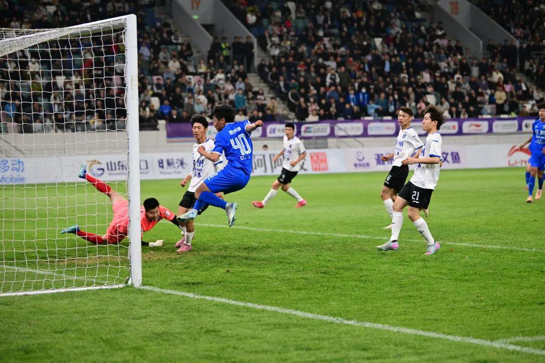直播8-3：0！日照队，继续冲！