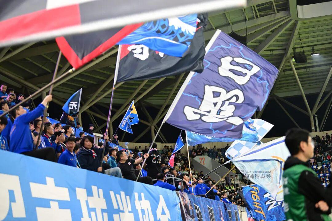 直播8-3：0！日照队，继续冲！
